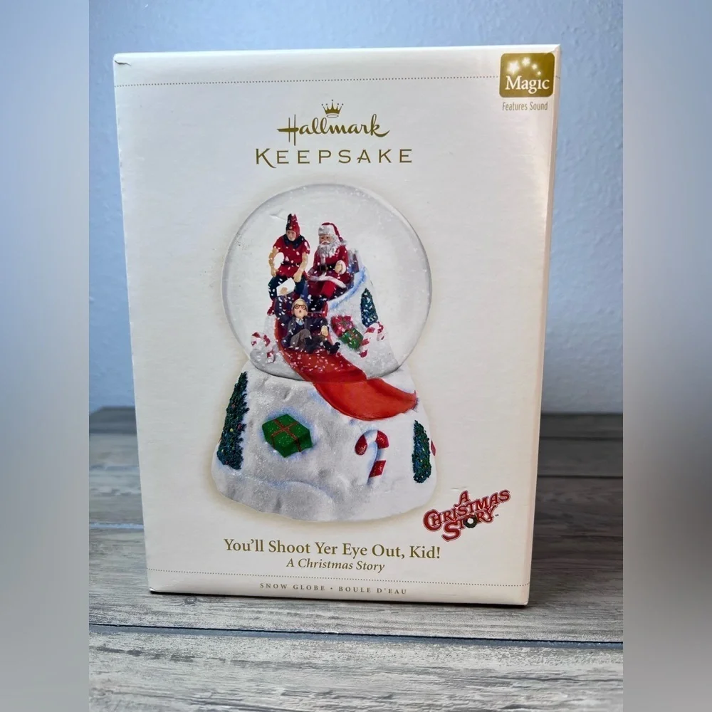 Hallmark Vintage 2006 A Christmas Story Snow Globe 